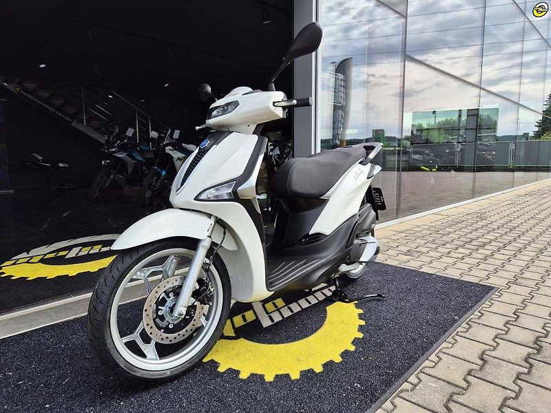Piaggio Liberty 125 iGET (2026) Liberty 125 E5+ - fotka 8 z 39