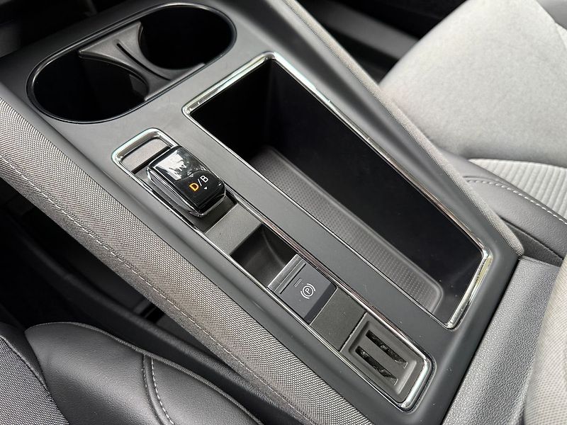 Škoda Enyaq 82 kWh/Tepelné čerpadlo/Tažné/ - fotka 30 z 44