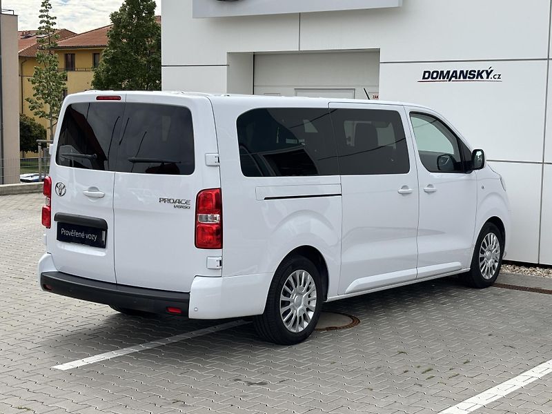 Toyota ProAce Verso (2025) L2 Business 8S 2,0D 132kW MT - fotka 3 z 13