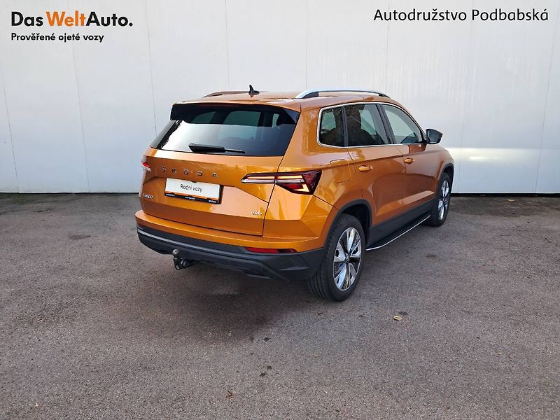 Škoda Karoq (2024) Top Selection 2.0 TDI / 110 kW - fotka 2 z 31