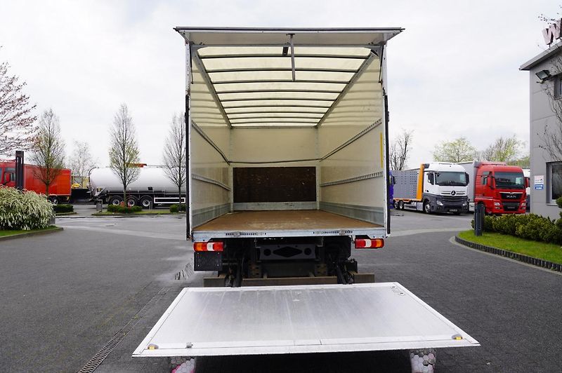 Mercedes-Benz (2015) Atego 816 E6 4×2 / container - fotka 10 z 15