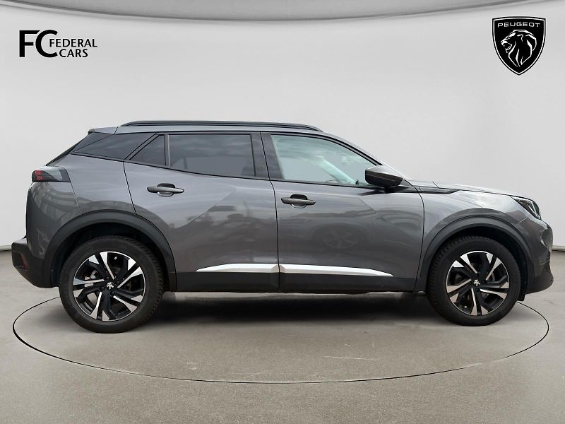 Peugeot 2008 (2020) 1.2 pure tech EAT8 130k ALLURE - fotka 6 z 15