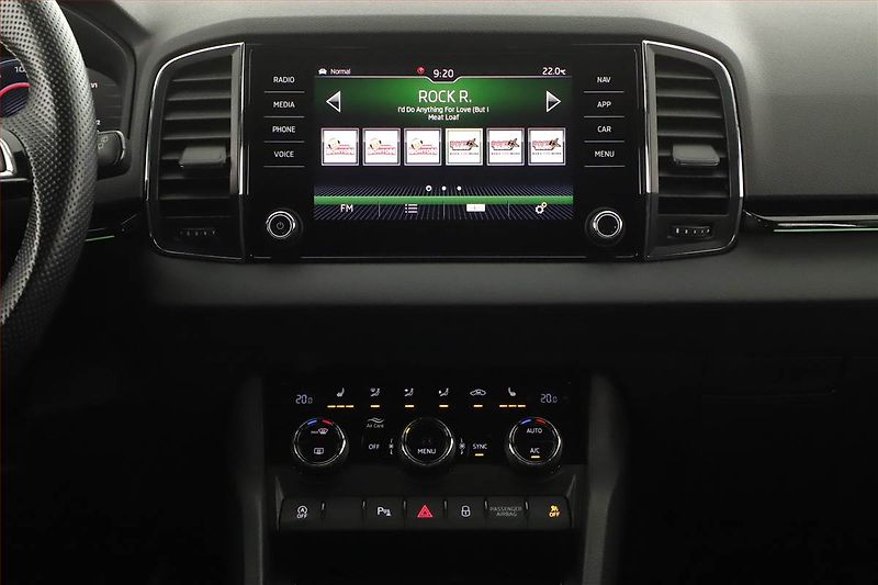 Škoda Karoq (2020) Sportline 1.5 TSI, ČR, AUTOMAT - fotka 9 z 23
