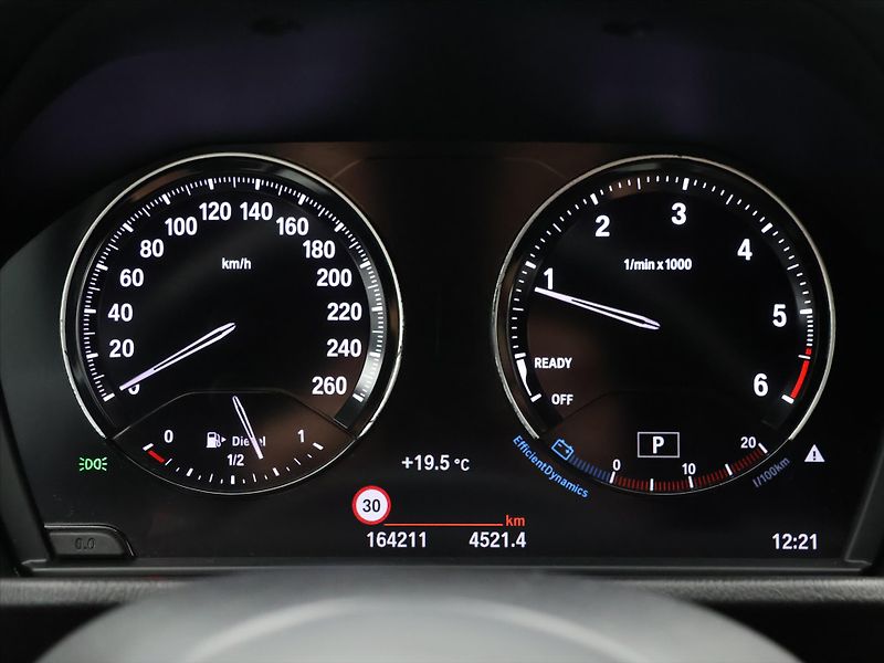 BMW X2 2,0 20xD 140kW Aut. CZ M-Sport - fotka 17 z 36