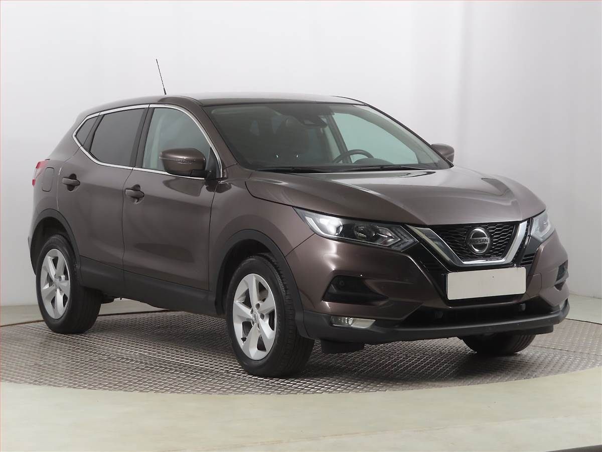 Nissan Qashqai Comfort 1.3 DIG-T, Serv.kniha