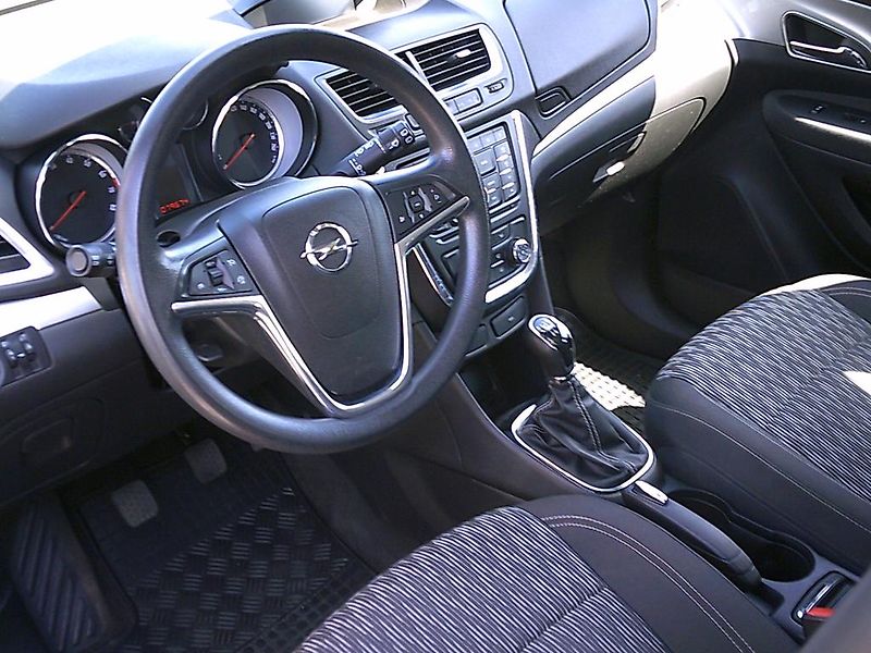 Opel Mokka (2014) 1.6i KOUPENO ČR - fotka 10 z 14