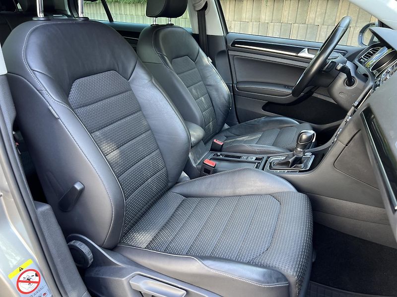 Volkswagen Golf 2.0 TDi 110 kW DSG ACC KESSY - fotka 6 z 21