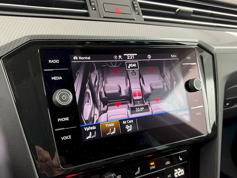Volkswagen Passat (2023) Alltrack 2.0 TDI 147kW 4Motion - fotka 19 z 35