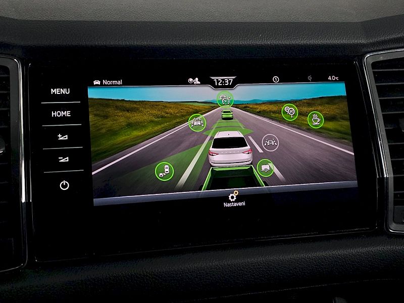 Škoda Kodiaq (2021) 2.0TDI 147kW 4x4 DSG LAURIN A - fotka 11 z 30