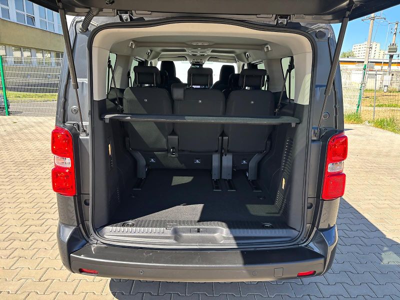 Toyota ProAce Verso 2,0 D-4D 8AT L2 Family Webasto - fotka 10 z 27