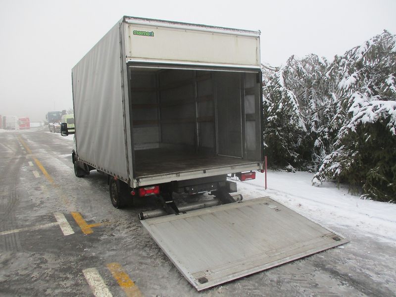 Iveco 35S18 3,0L 10 palet čelo - fotka 17 z 37