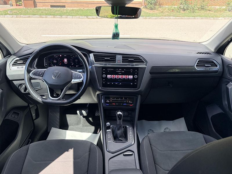 Volkswagen Tiguan 1.4TSI eHYBRID DSG REZERVACE - fotka 25 z 67