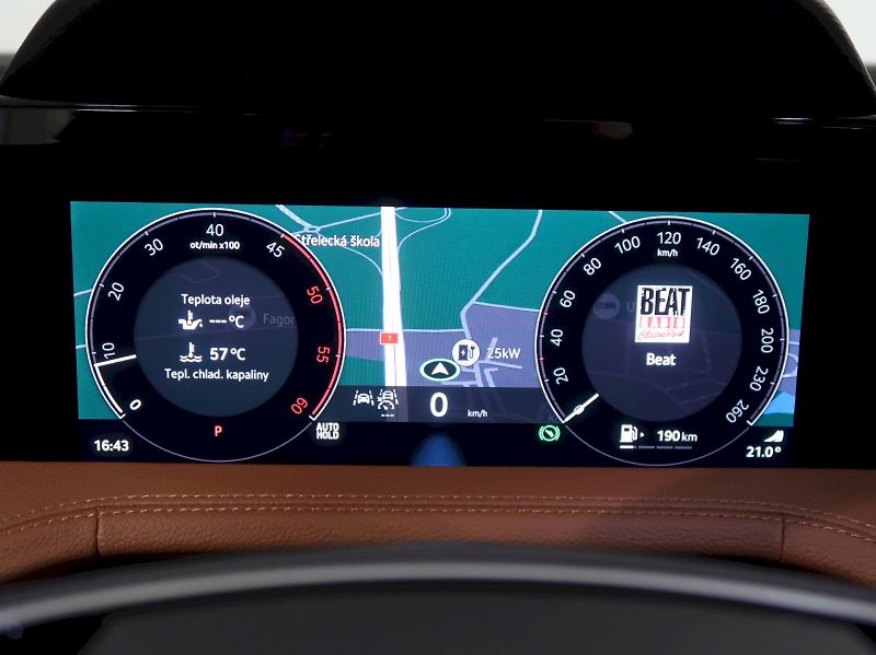 Škoda Superb (2025) LAURIN&KLEMENT 2.0TDI 142KW 4x - fotka 16 z 44