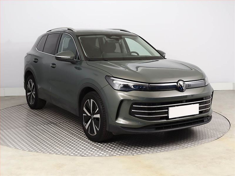 Volkswagen Tiguan (2024) 1.5 eTSI - fotka 1 z 21