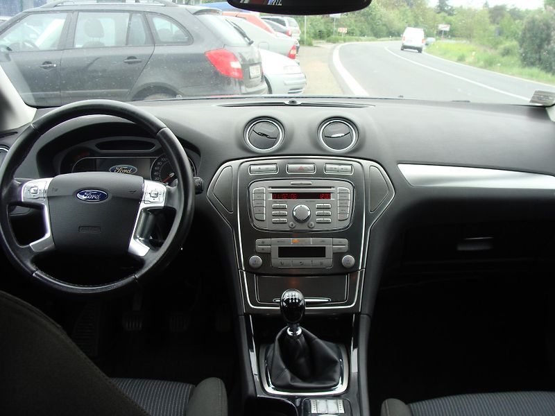 Ford Mondeo 2.0 TDCi, nové rozvody - fotka 17 z 23