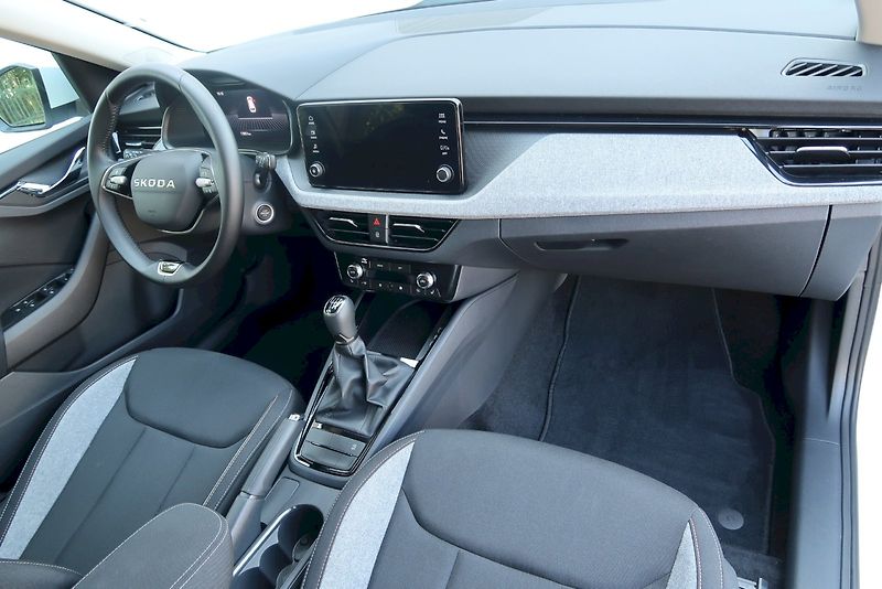 Škoda Kamiq (2025) Selection 1.0 TSI 85 kW - fotka 10 z 29