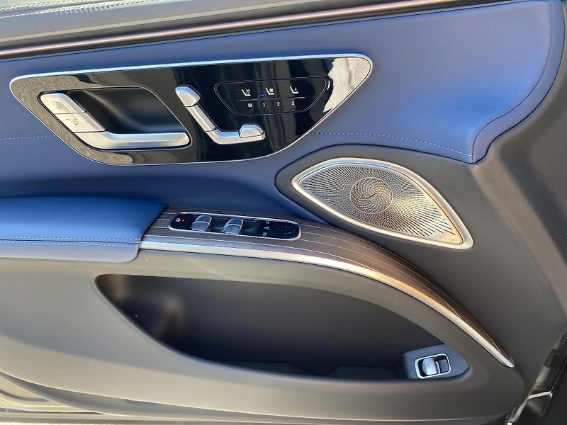 Mercedes-Benz EQS AMG EQS 53 4MATIC+ Electric Ar - fotka 16 z 24