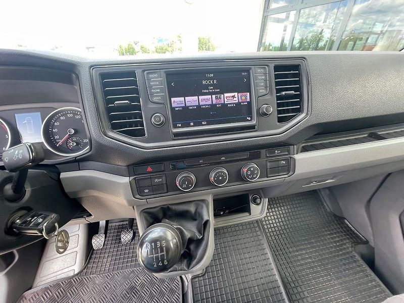 Volkswagen Crafter 2.0TDi 130kw, velká zahrádka - fotka 13 z 21