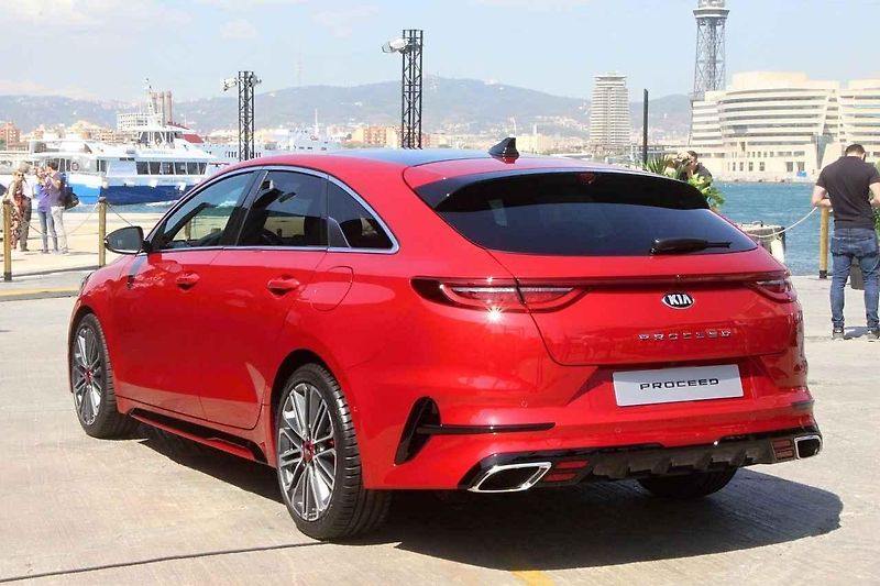 Kia ProCeed
