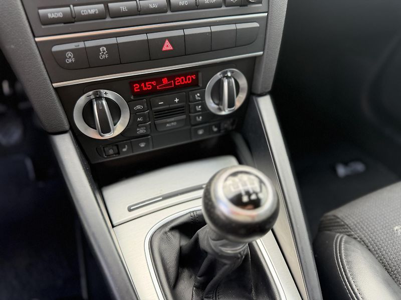 Audi A3 1.4 Tfsi, 92kw, S-Line - fotka 15 z 17