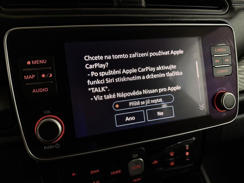 Nissan Leaf N-CONNECTA 160kW 62kWh - fotka 21 z 38