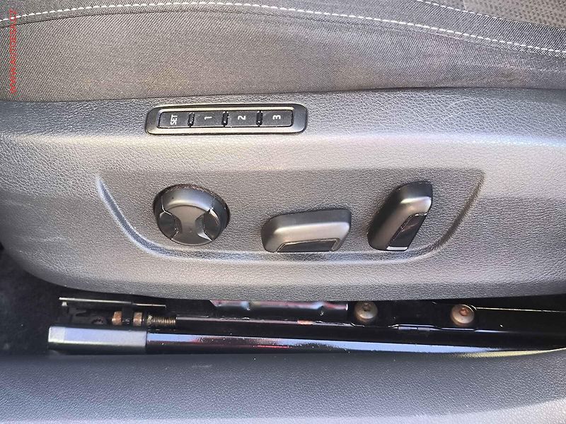 Škoda Superb (2016) 2.0TDI 4x4, 2.maj,ČR - fotka 11 z 26