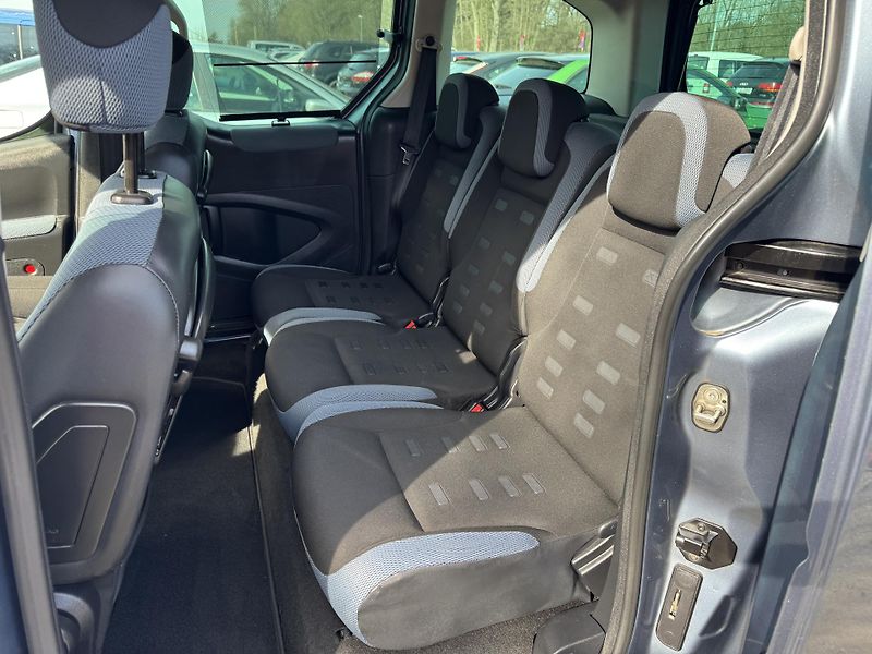 Citroën Berlingo 1.6 HDI XTR - fotka 11 z 18