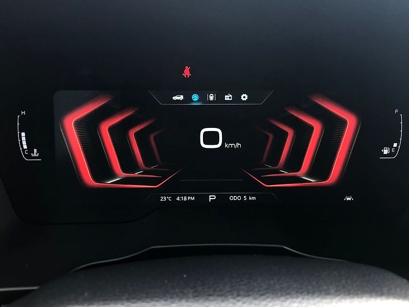 KGM Tivoli Grand Style plná výbava - fotka 19 z 23