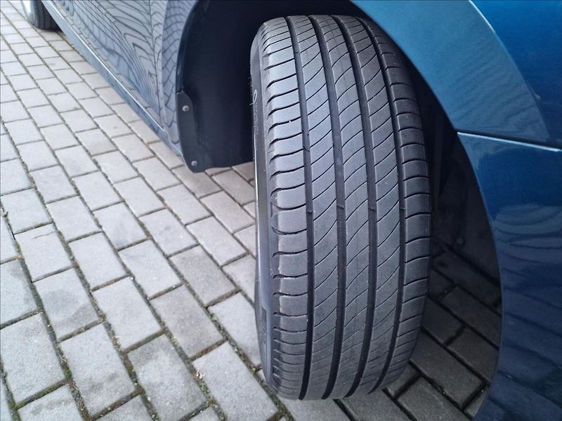 Škoda Octavia 2.0 TDi Style,původ ČR,1.Maj. - fotka 46 z 50