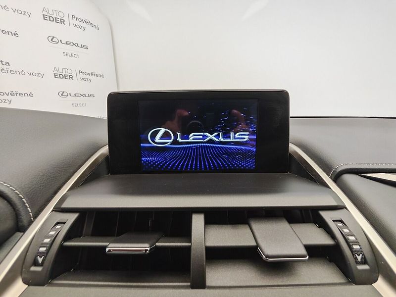 Lexus NX 300h 2.5 300h 145kW 4WD Best Busine - fotka 32 z 39
