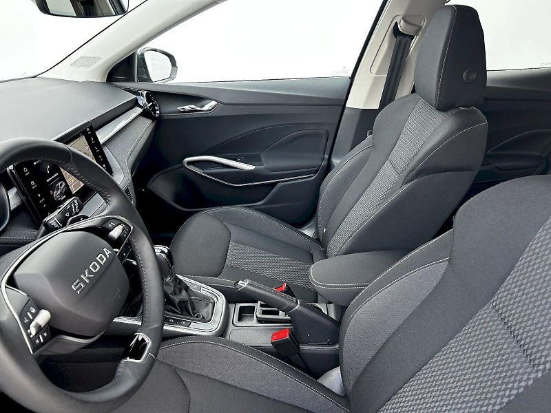 Škoda Fabia (2025) 1.5 TSI 110kW DSG Top Selectio - fotka 26 z 34