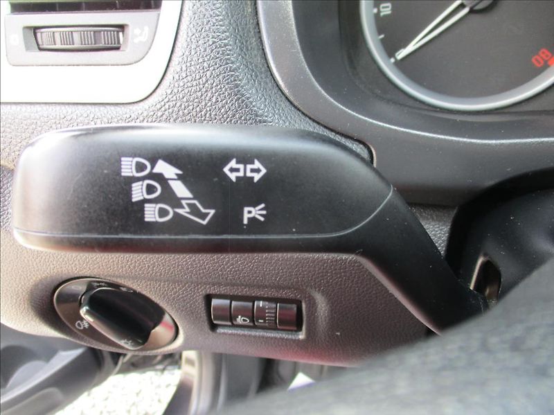 Škoda Roomster 1,2 i Style, aut.klima,servis, - fotka 20 z 33