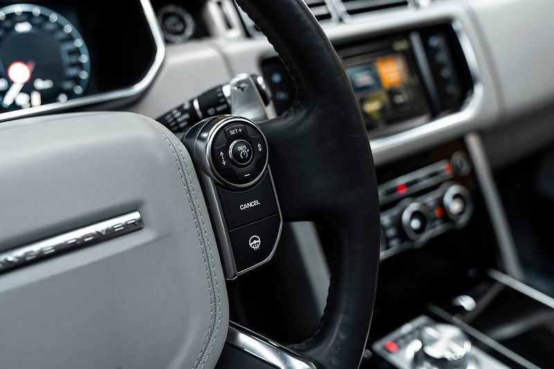 Land Rover Range Rover SV Autobiography Long - fotka 19 z 39