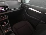 Škoda Karoq (2020) 1.6 TDI, Navi, Tempomat - náhled 8