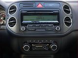 Volkswagen Golf Plus (2010) 1.6 TDI, Tempomat - náhled 12
