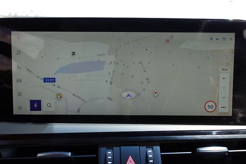 Lexus ES 300h ES300h 2,5HSD Prestige Top - fotka 29 z 39