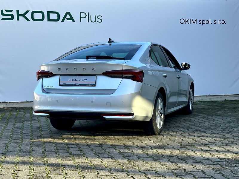 Škoda Octavia (2024) 2.0 TDI 110kW DSG Selection - fotka 2 z 23