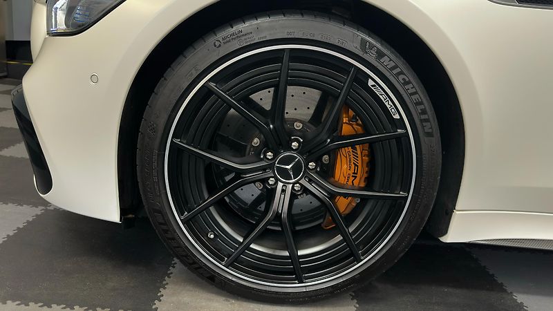 Mercedes-Benz AMG GT AMG GT 63 S 4MATIC+ - fotka 13 z 59