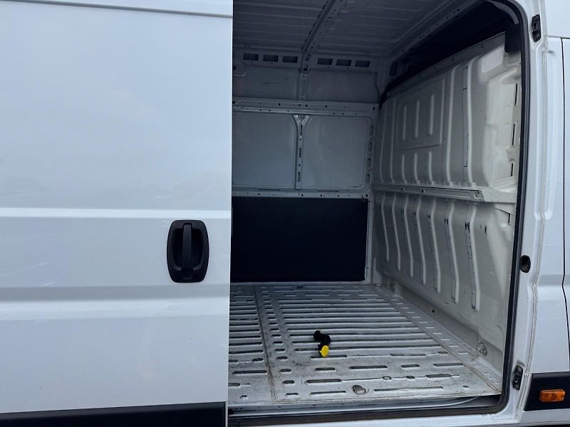 Peugeot Boxer (2023) L4H2 2.2BHDI 103kW CZ DPH - fotka 8 z 11