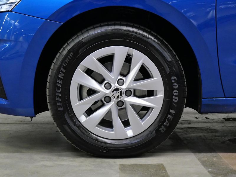 Škoda Fabia - fotka 10 z 24