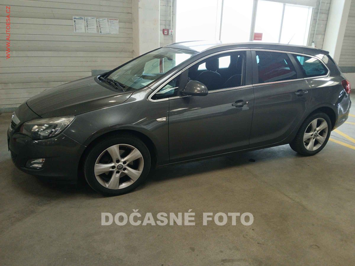 Opel Astra 2.0TDCi, autoAC, temp