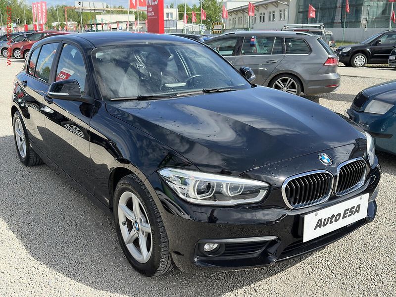 BMW Řada 1 (2016) 1.5 i 116i, ČR, Advantage - fotka 1 z 20
