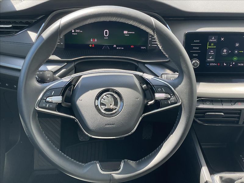 Škoda Octavia 2,0 TDI Combi Style Plus LED - fotka 8 z 22