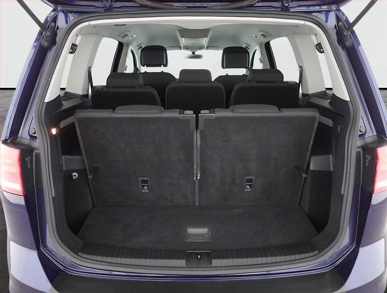 Volkswagen Touran (2016) 2.0 TDI, Automat, 7 míst - fotka 17 z 19