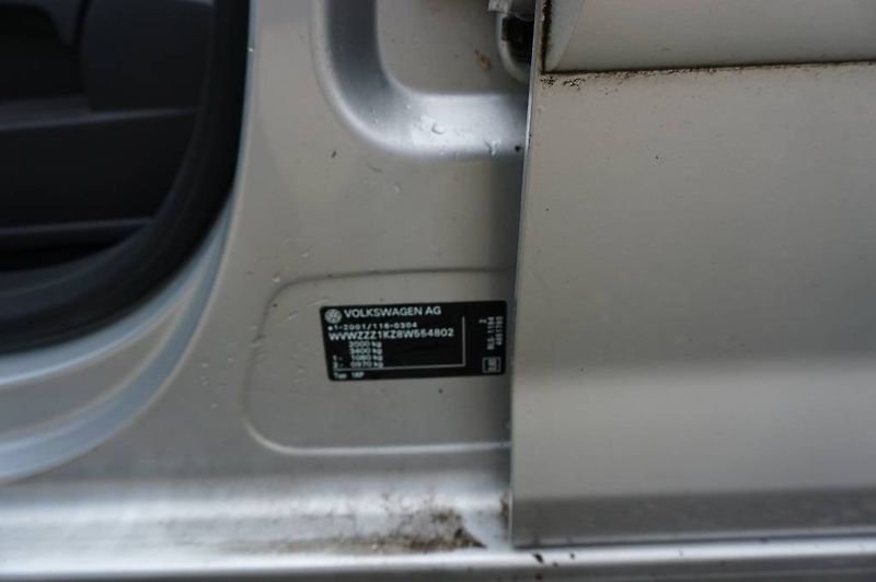 Volkswagen Golf Plus (2008) 1,9 - fotka 7 z 24