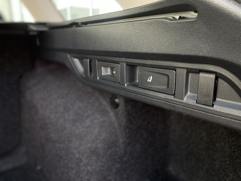 Škoda Octavia Combi 1,0 TSI 81 kW Style DSG - fotka 27 z 27
