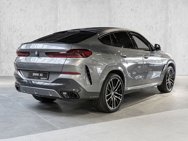 BMW X6 30d xDrive Masáže Nezávislé - fotka 2 z 7