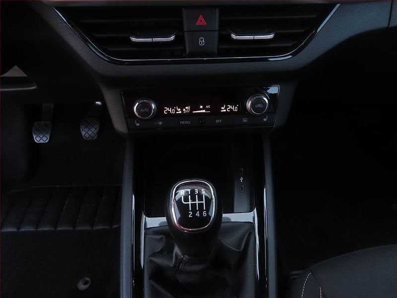 Škoda Scala (2020) Ambition 1.0 TSI, Serv.kniha - fotka 15 z 21