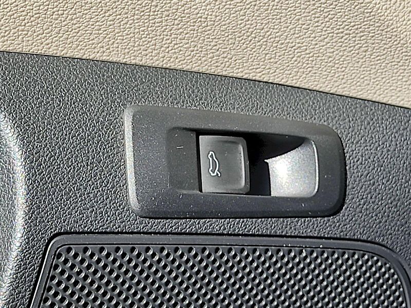 Škoda Karoq (2021) Style Comfort 2,0 Tdi 110 Kw 4 - fotka 27 z 39