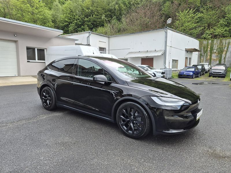 Tesla Model X 100kwH PLAID 750kw TZ - fotka 3 z 48